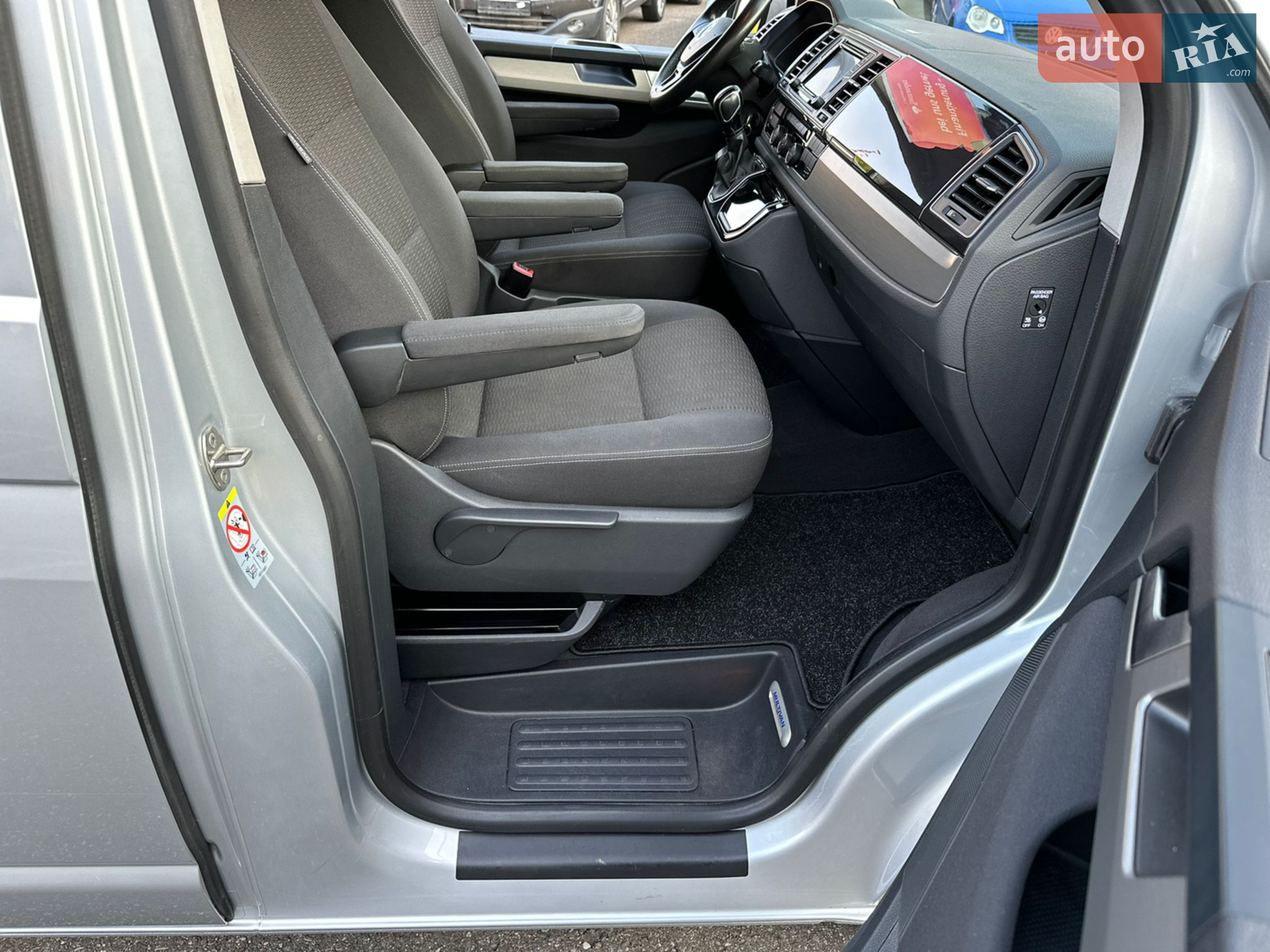 2019 Volkswagen Multivan - мініатюра 30