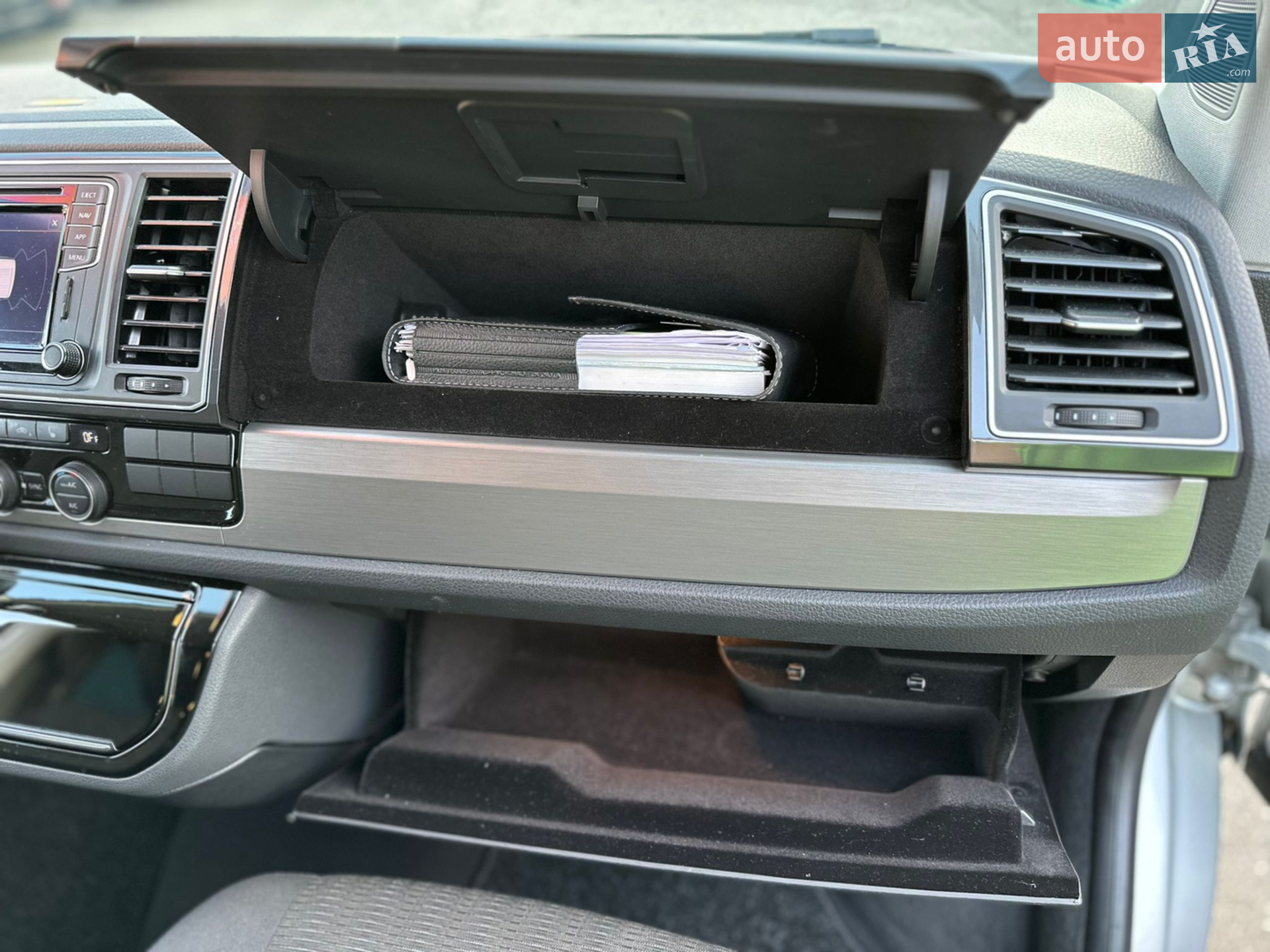 2019 Volkswagen Multivan - мініатюра 29