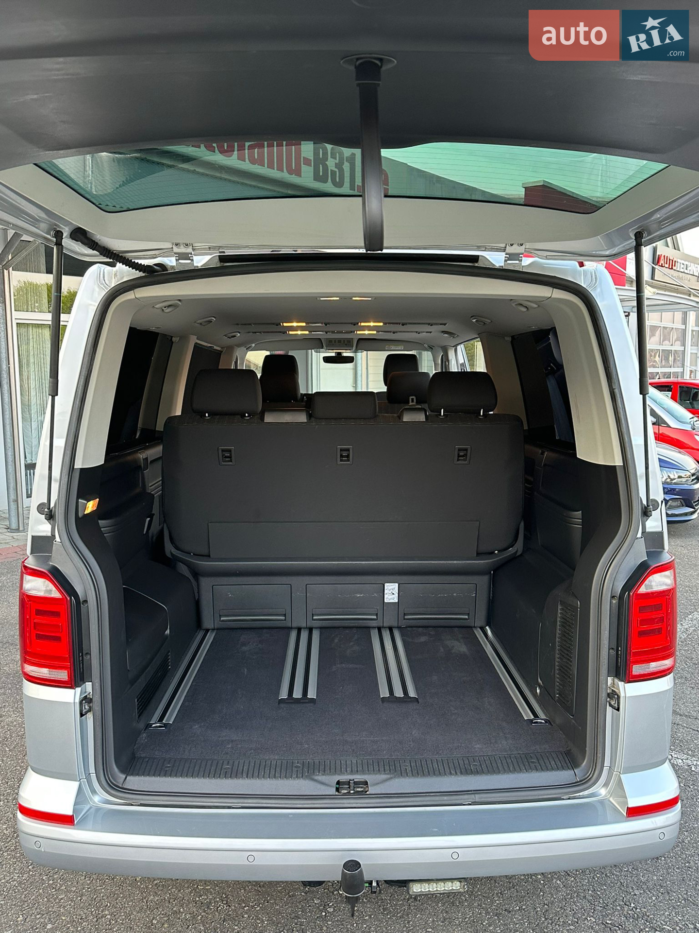 2019 Volkswagen Multivan - мініатюра 37