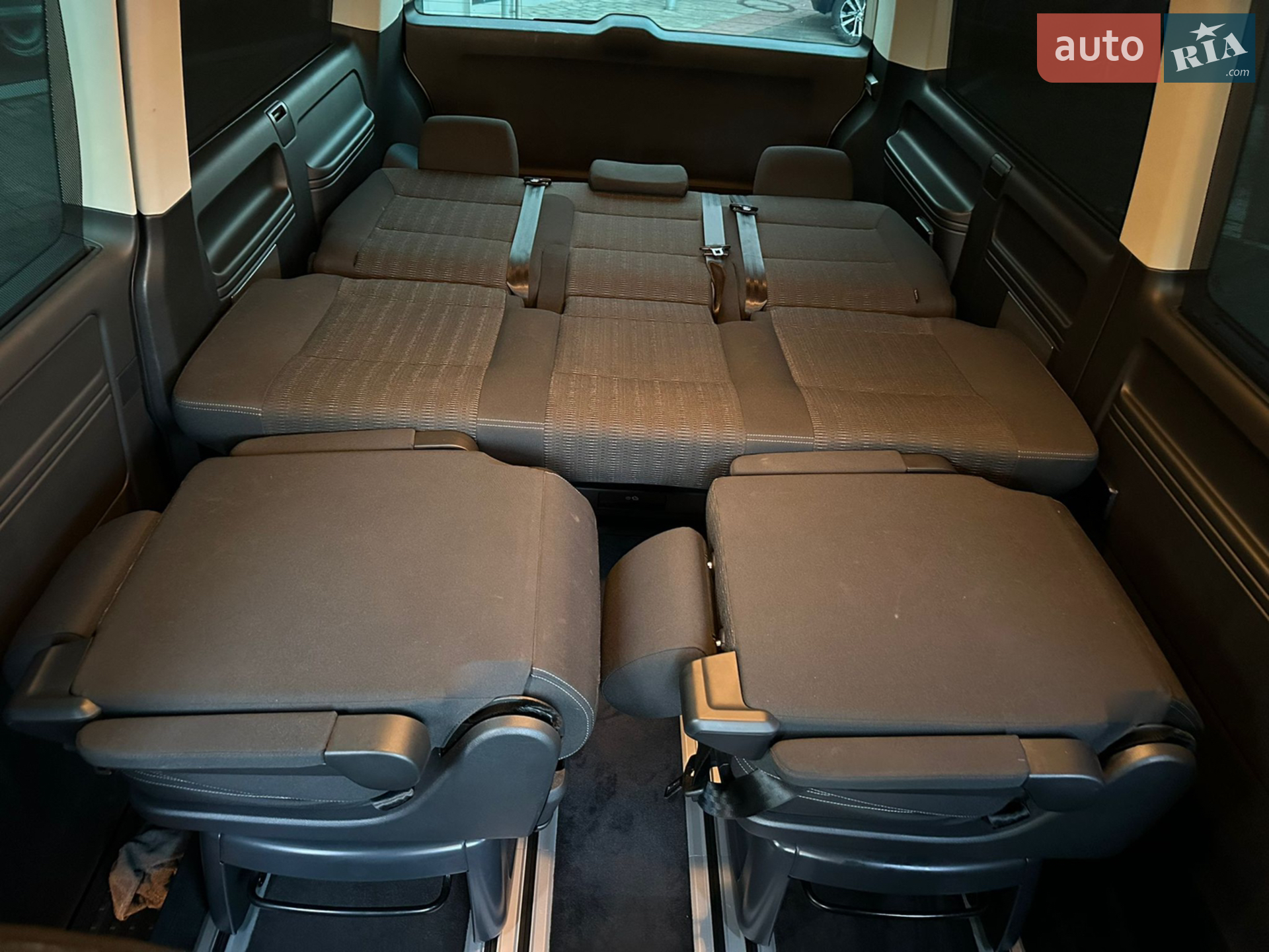 2019 Volkswagen Multivan - мініатюра 42