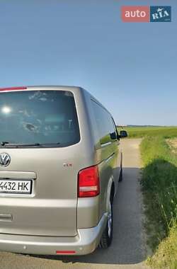 Минивэн Volkswagen Multivan 2012 в Луцке