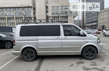 Минивэн Volkswagen Multivan 2003 в Киеве