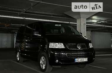 Минивэн Volkswagen Multivan 2010 в Днепре
