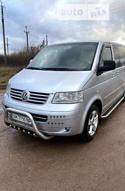 Минивэн Volkswagen Multivan 2005 в Житомире