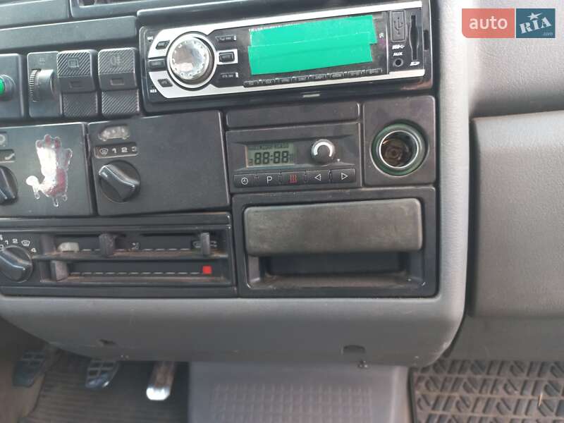 Минивэн Volkswagen Multivan 1991 в Кривом Роге
