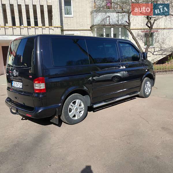 Минивэн Volkswagen Multivan 2005 в Чернигове