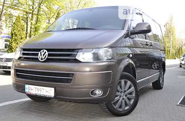 Минивэн Volkswagen Multivan 2011 в Одессе