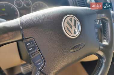 Минивэн Volkswagen Multivan 2006 в 