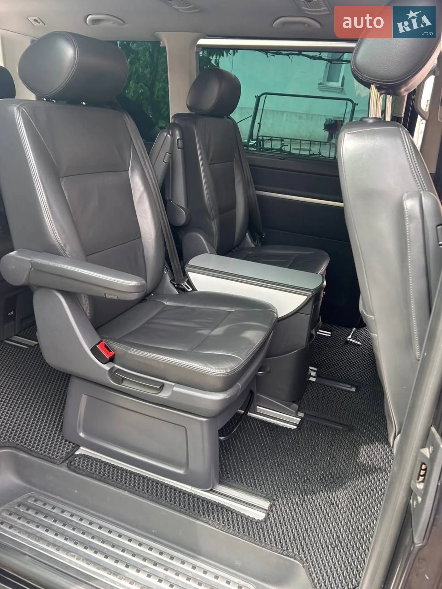 2011 Volkswagen Multivan - мініатюра 13
