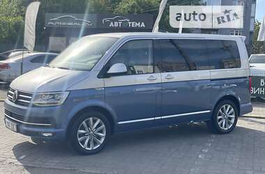 Мінівен Volkswagen Multivan 2017 в Чернівцях
