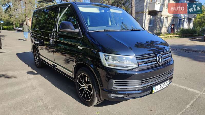 Минивэн Volkswagen Multivan 2015 в Киеве