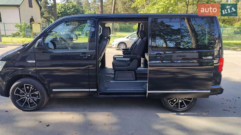 Минивэн Volkswagen Multivan 2015 в Киеве