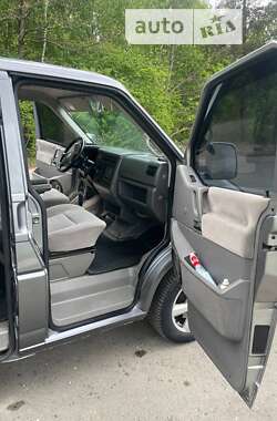 Мінівен Volkswagen Multivan 2000 в 