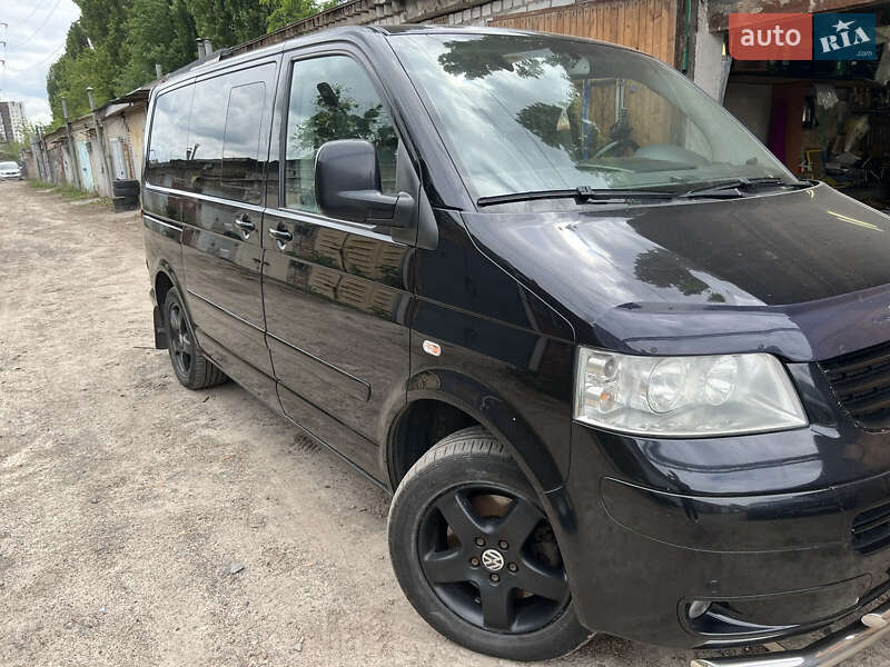 Мінівен Volkswagen Multivan 2008 в Києві