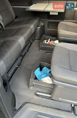 Минивэн Volkswagen Multivan 2012 в 