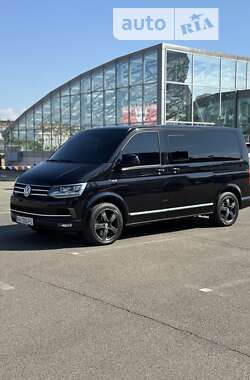 Минивэн Volkswagen Multivan 2019 в Киеве