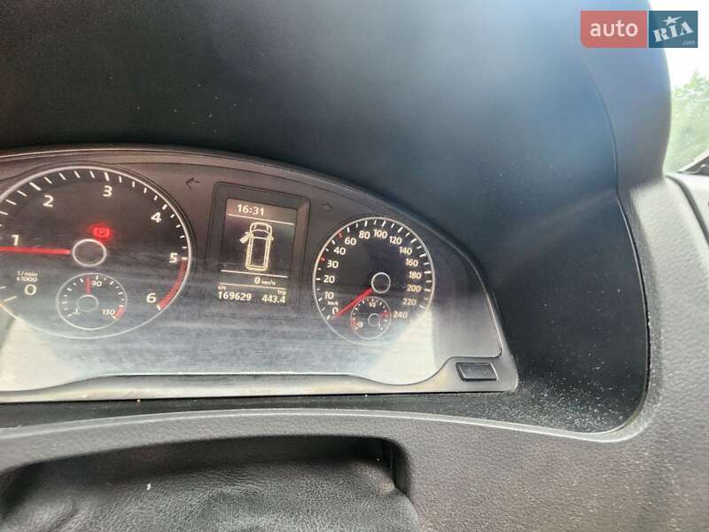 Минивэн Volkswagen Multivan 2012 в Белой Церкви