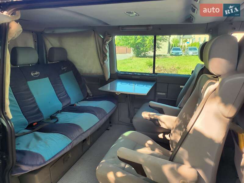 Минивэн Volkswagen Multivan 2003 в Ивано-Франковске
