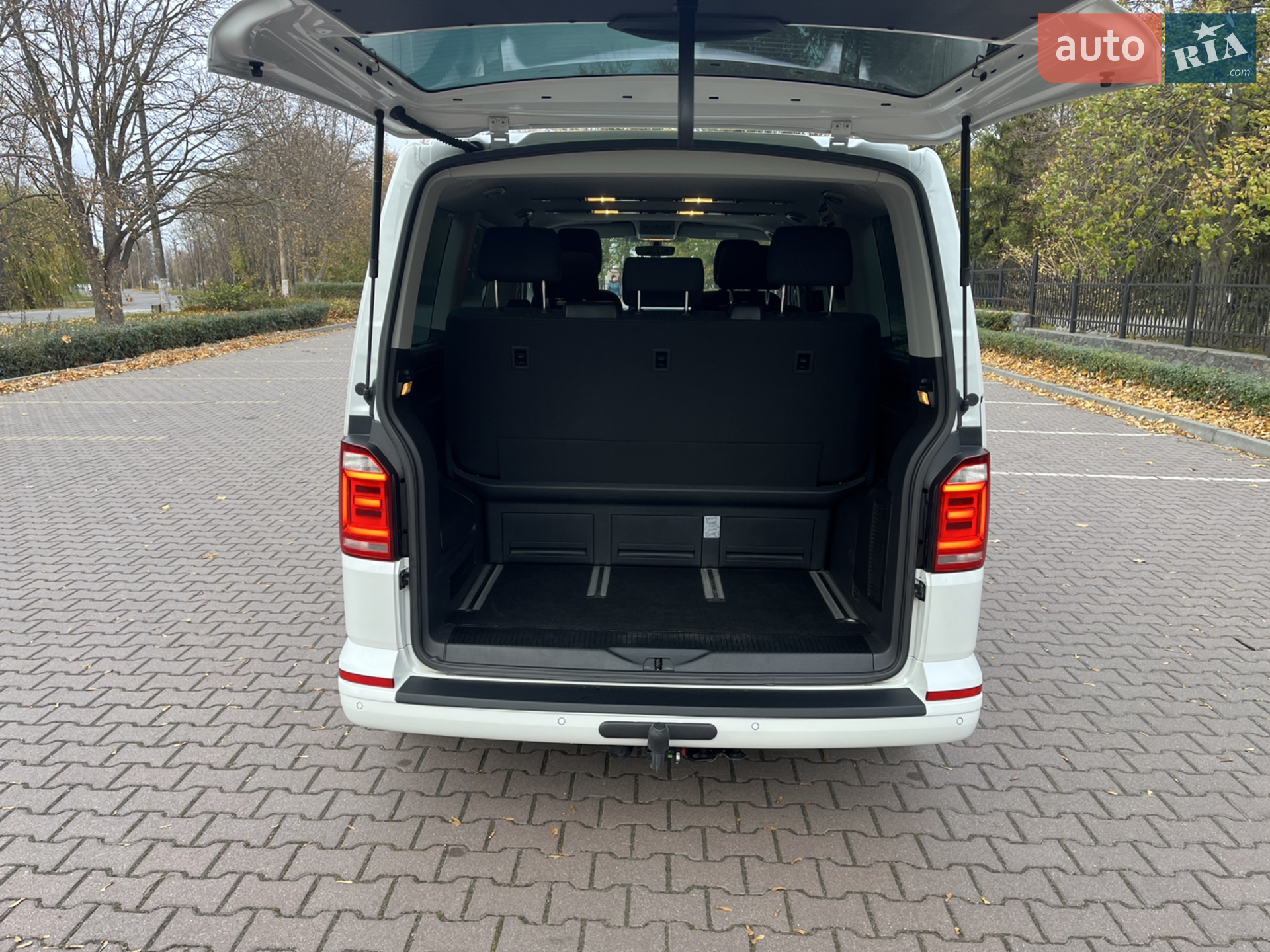 2017 Volkswagen Multivan - мініатюра 26