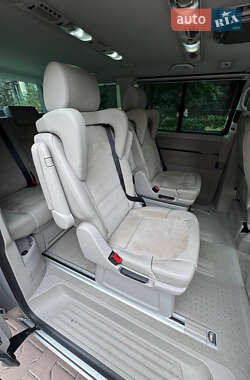 Минивэн Volkswagen Multivan 2016 в 