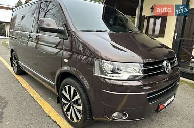 Минивэн Volkswagen Multivan 2012 в Киеве