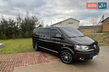 Мінівен Volkswagen Multivan 2010 в Мостиській