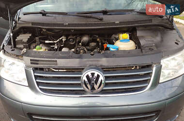 Минивэн Volkswagen Multivan 2005 в 