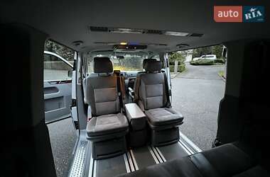 Минивэн Volkswagen Multivan 2006 в 