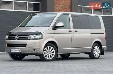 Мінівен Volkswagen Multivan 2011 в Чернівцях