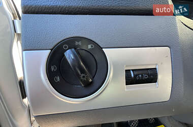 Минивэн Volkswagen Multivan 2008 в 