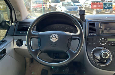 Минивэн Volkswagen Multivan 2008 в 
