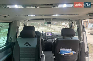 Минивэн Volkswagen Multivan 2009 в 