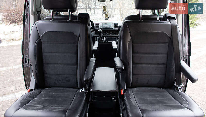 Минивэн Volkswagen Multivan 2019 в Виннице