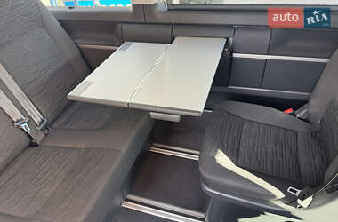 Минивэн Volkswagen Multivan 2020 в 