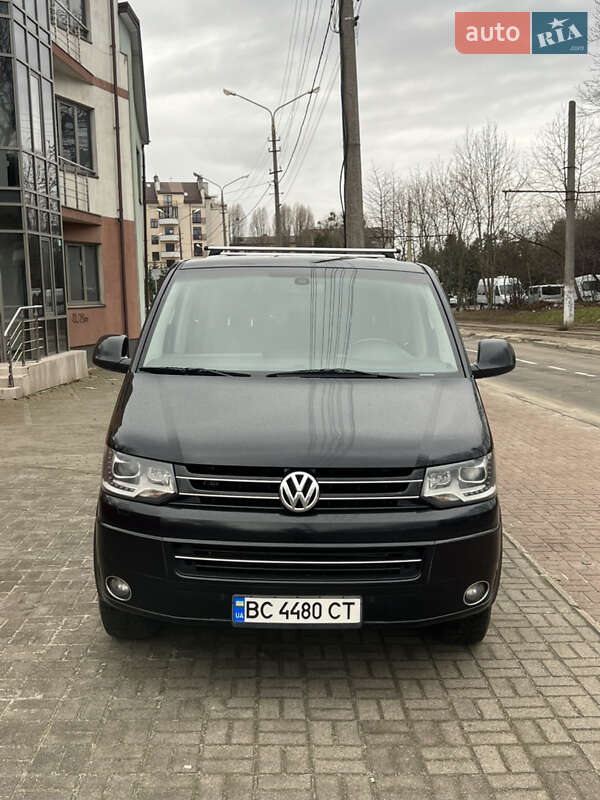 Мінівен Volkswagen Multivan 2013 в Львові