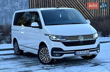 Минивэн Volkswagen Multivan 2021 в Киеве