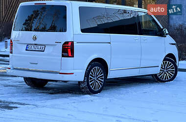 Минивэн Volkswagen Multivan 2021 в Киеве