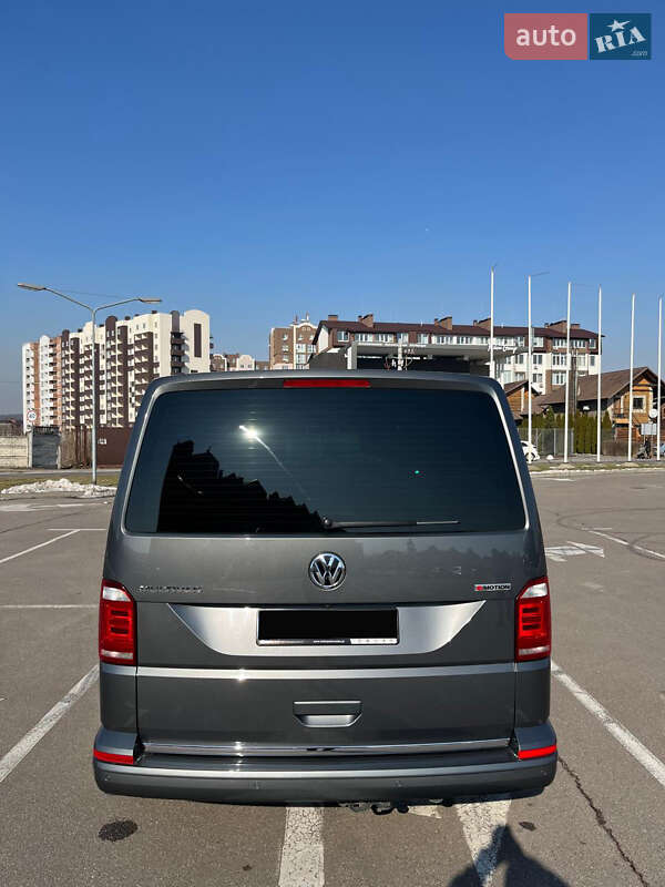 Минивэн Volkswagen Multivan 2019 в Киеве