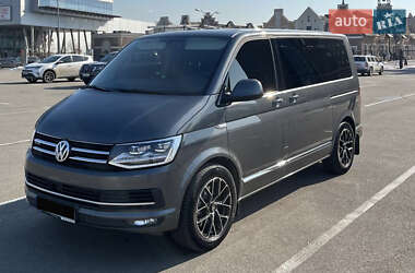 Мінівен Volkswagen Multivan 2019 в Києві