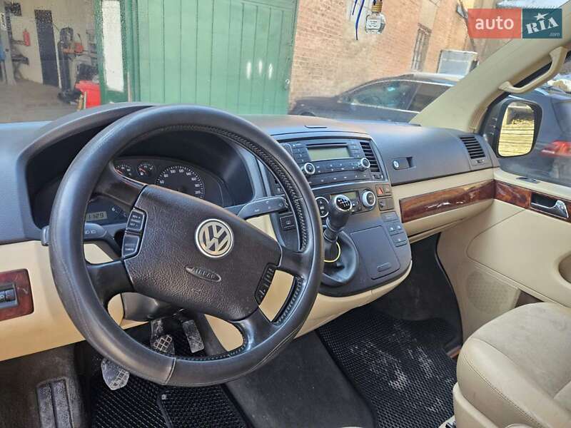 Минивэн Volkswagen Multivan 2009 в Полтаве фото 6 Минивэн Volkswagen Multivan 2009 в Полтаве