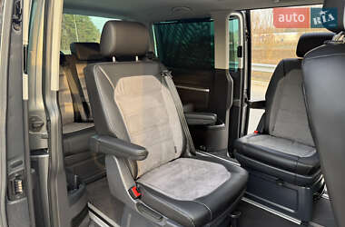 Минивэн Volkswagen Multivan 2021 в 