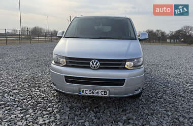 Мінівен Volkswagen Multivan 2012 в Дубні