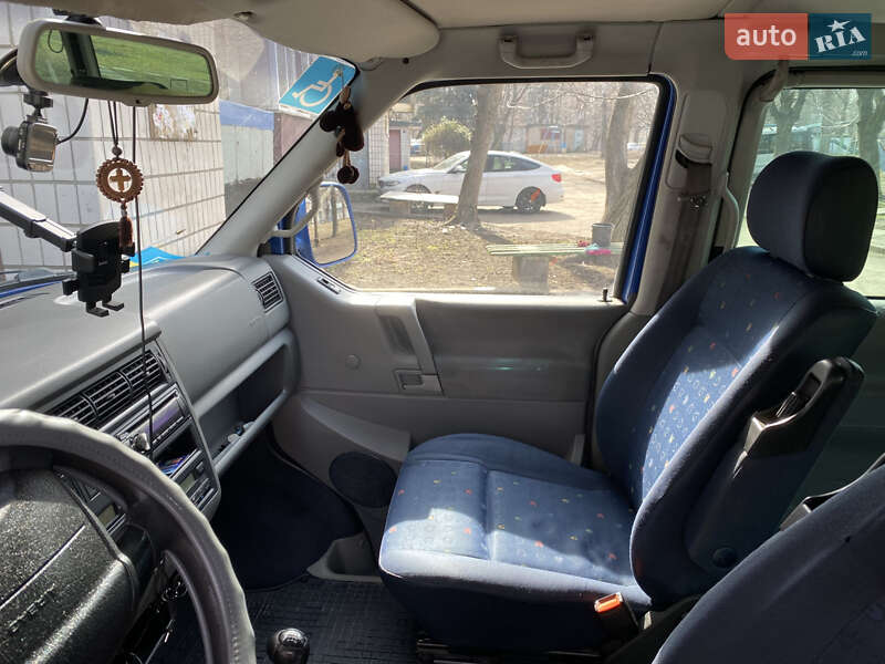 Минивэн Volkswagen Multivan 1999 в Кривом Роге