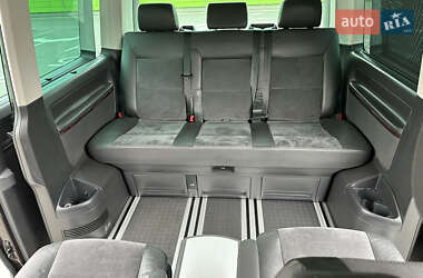 Минивэн Volkswagen Multivan 2012 в 