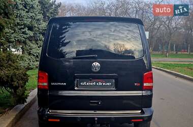 Минивэн Volkswagen Multivan 2005 в 
