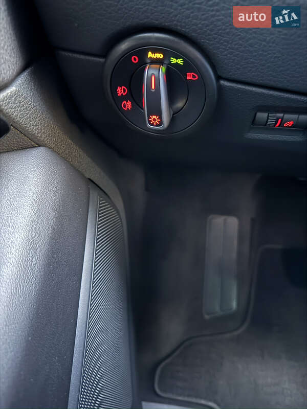 Минивэн Volkswagen Multivan 2019 в Киеве