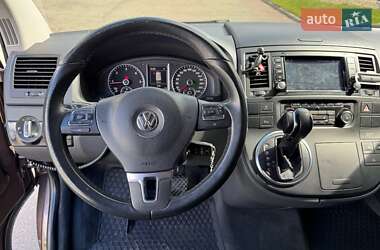 Минивэн Volkswagen Multivan 2014 в 