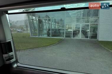 Минивэн Volkswagen Multivan 2014 в 