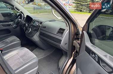 Минивэн Volkswagen Multivan 2014 в 