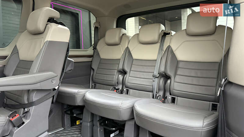 Минивэн Volkswagen Multivan 2021 в Киеве фото 37 Минивэн Volkswagen Multivan 2021 в Киеве